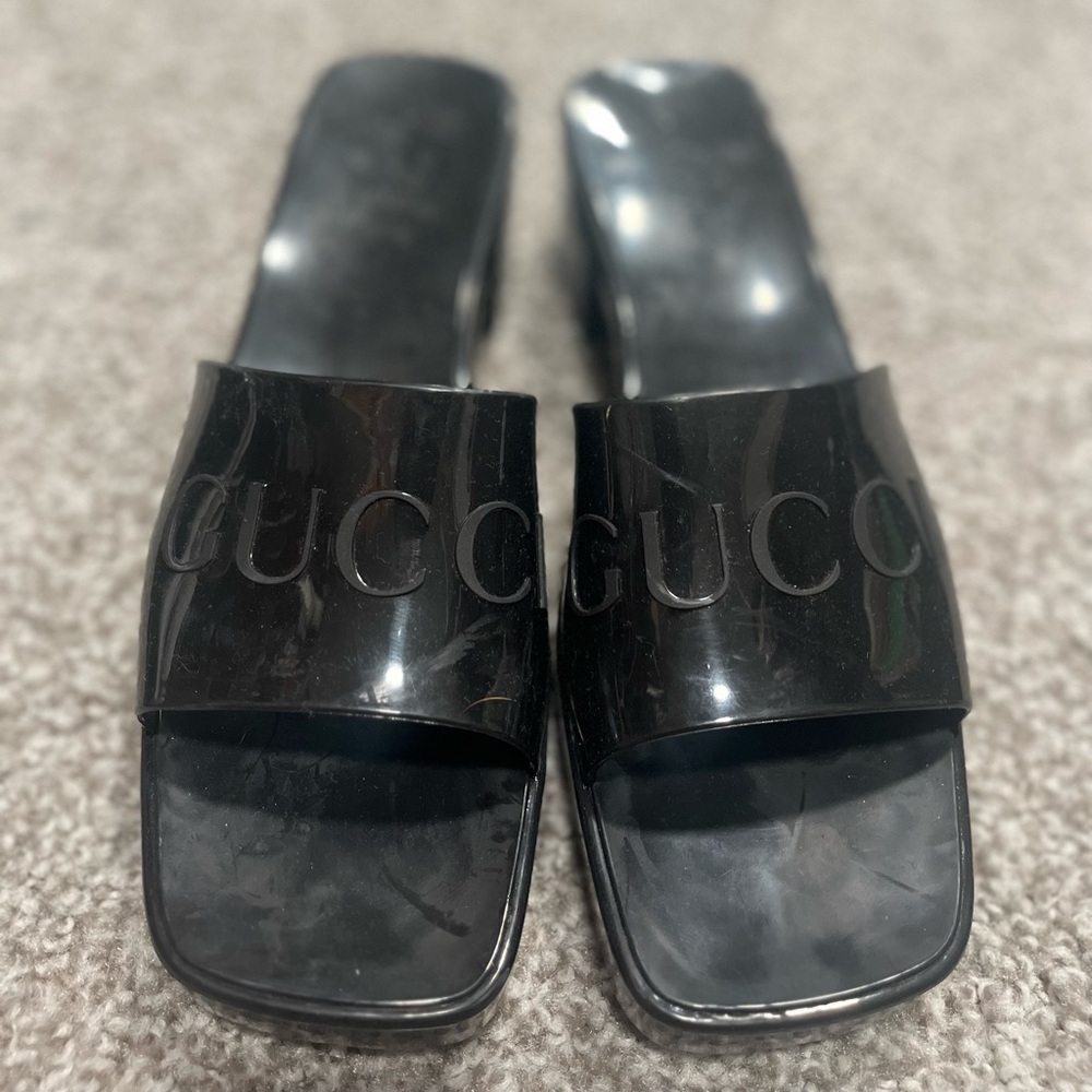 Gucci rubber slide sandal